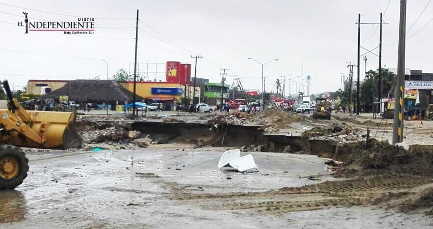 22 cortes en carreteras federales dejaron lluvias de la Tormenta Tropical: SCT