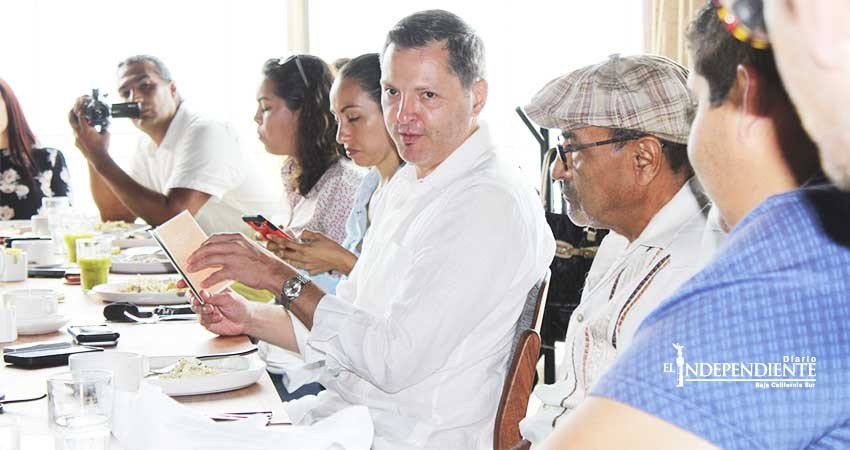 Presenta Fiturca campaña Los Cabos Today y Manual del Turista