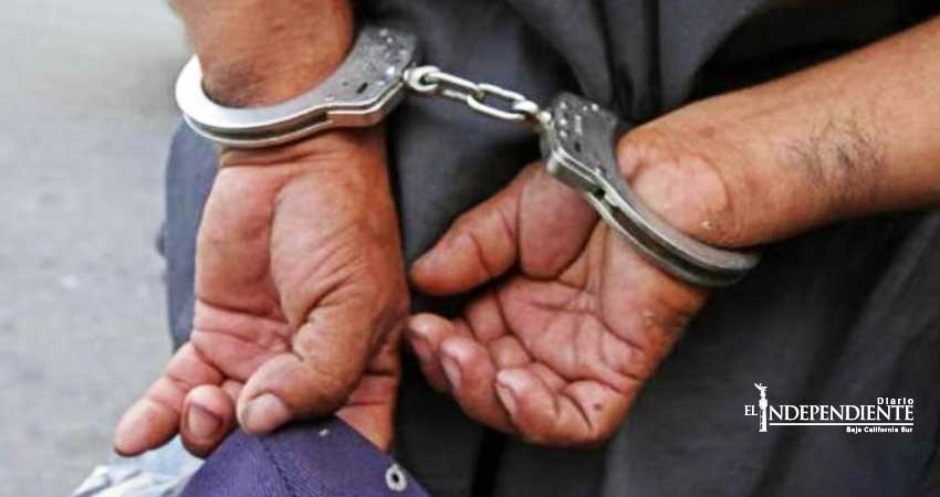 Asegura PGJE a una persona con 50 dosis de sustancias ilícitas