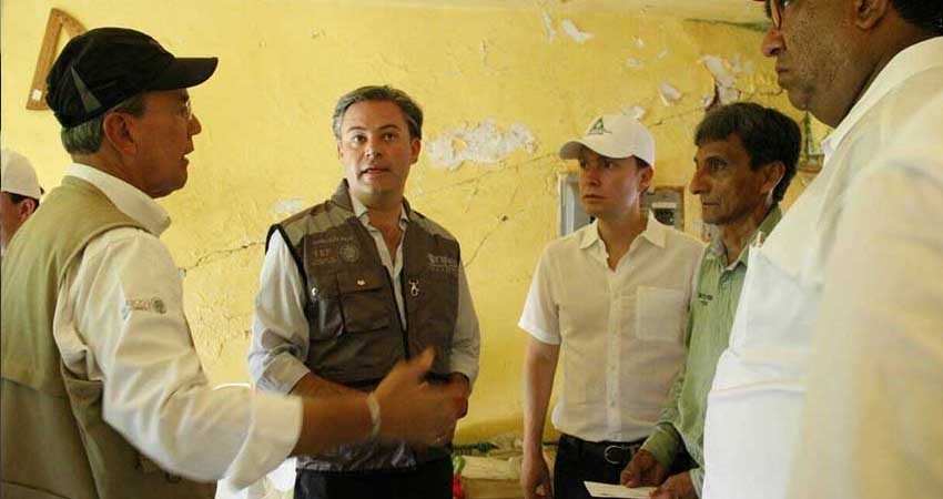 Hay daños en 2 mil 646 escuelas de Oaxaca y Chiapas: Nuño