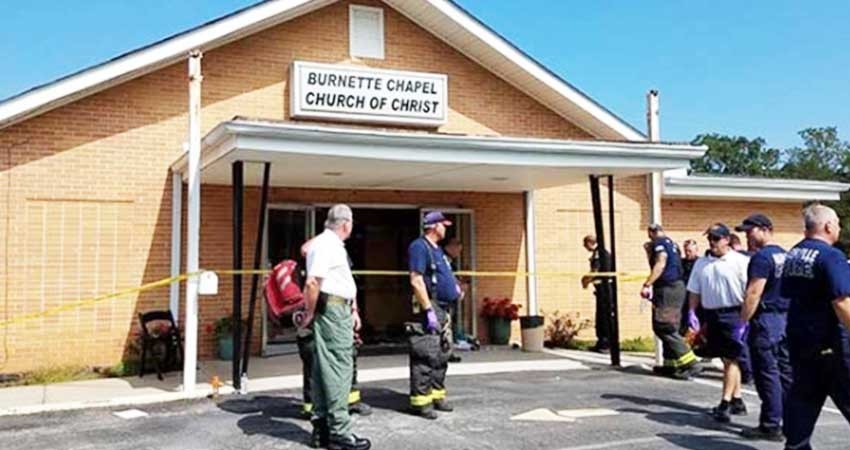 Tiroteo en iglesia de EU deja al menos un muerto y 7 heridos