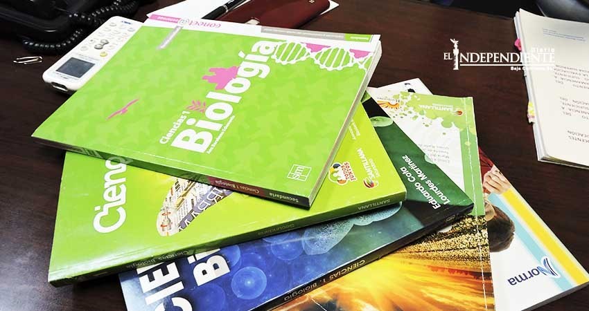 Maestros imparten profesionalmente temas educativos de género y sexualidad: SEP