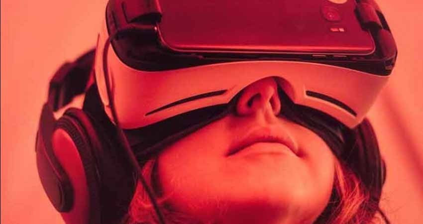 Niños colombianos hacen viaje virtual a la Antártida