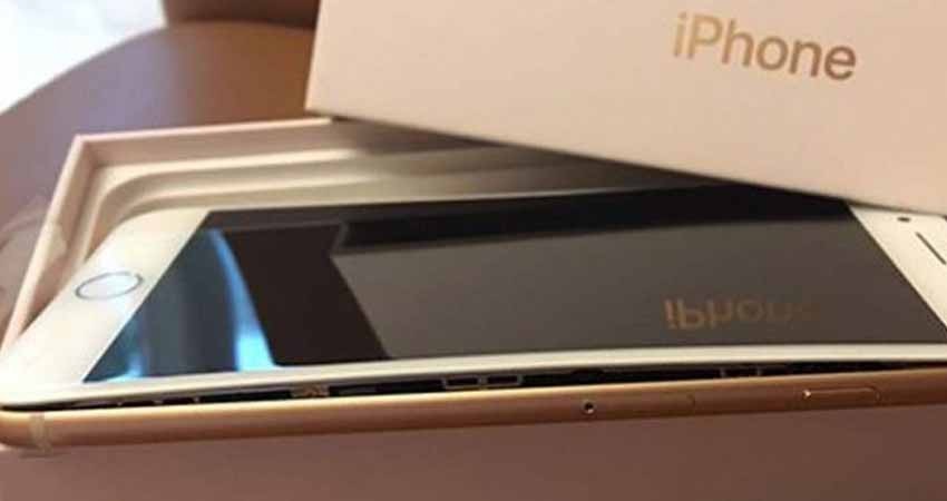 Reportan baterías infladas en iPhone 8 de Apple en China