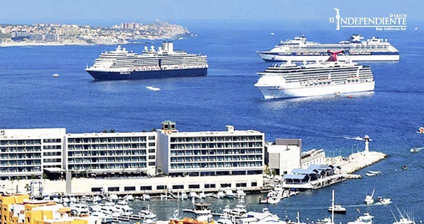 Llega el primer triple arribo de cruceros de la temporada alta al puerto de CSL