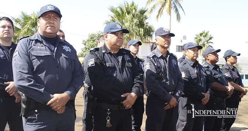 Solicitan homologación de sueldos de policías municipales en La Paz