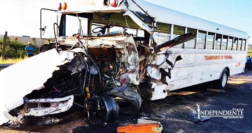 Corredor turístico de nuevo se viste de luto