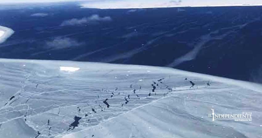 El iceberg gigante A68 se interna en mar abierto
