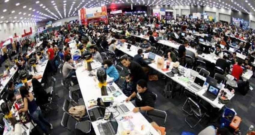 Talent Land busca récord Guinness con clase de robótica más grande