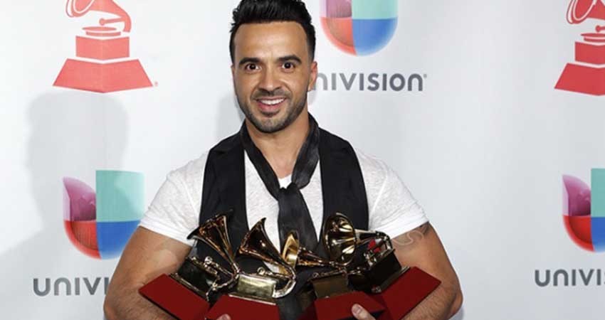 'Despacito' arrasa en el Grammy Latino, P.Rico es protagonista