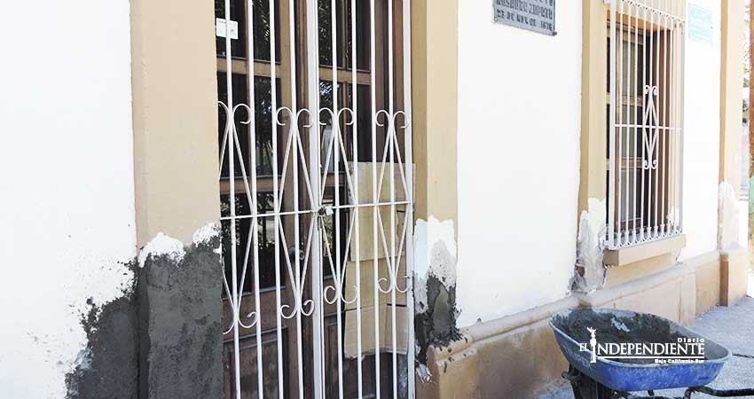 En completo abandono antigua casa de Rosaura Zapata Cano