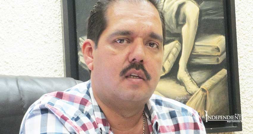 Colegios de Profesionistas exigen justicia por homicidio de De la Toba