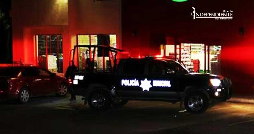 Asesinan a hombre en una plaza comercial de San José del Cabo