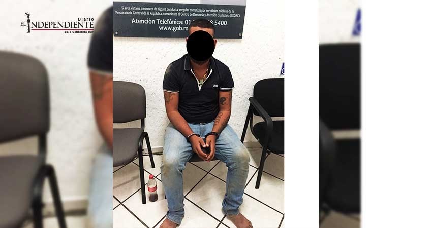 Detienen a una persona con drogas y armas en Los Cabos