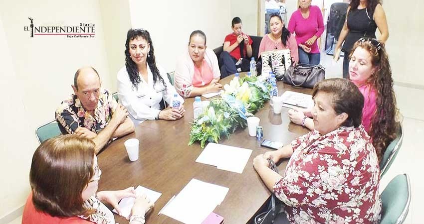Retrasan pago a 63 “maestras sombra” en Los Cabos; ellas piden regulación