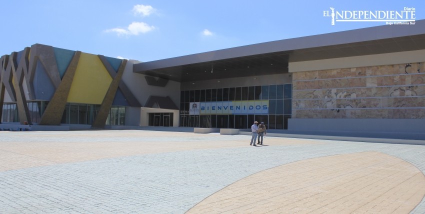 Centros de convenciones consolidarán a BCS como destino turístico: Secture