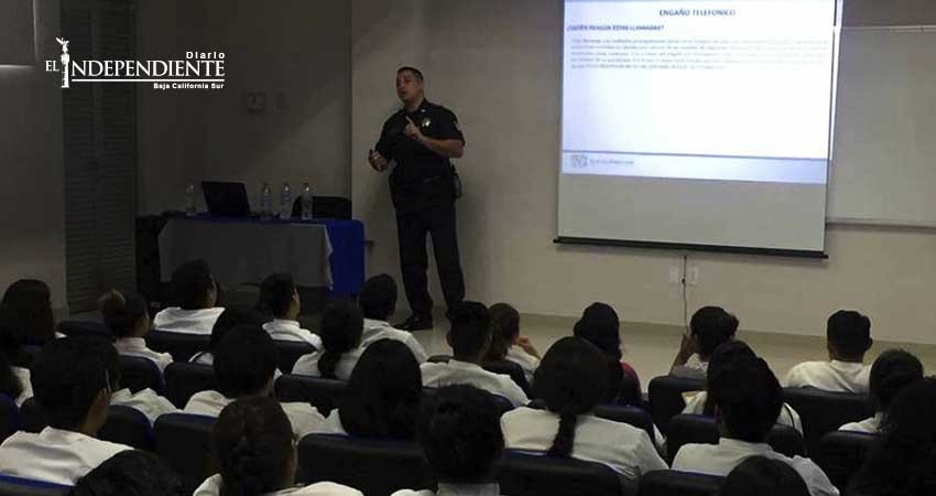 Imparten plática sobre la extorsión telefónica