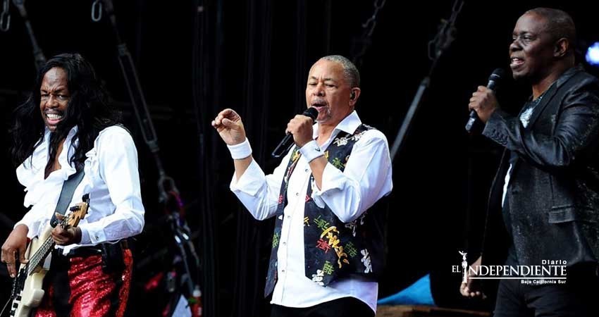 Esta noche se presenta en Los Cabos la legendaria banda Earth Wind and Fire