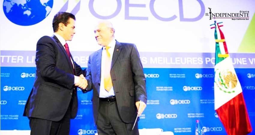 Peña Nieto asume costo político por impulso a reformas