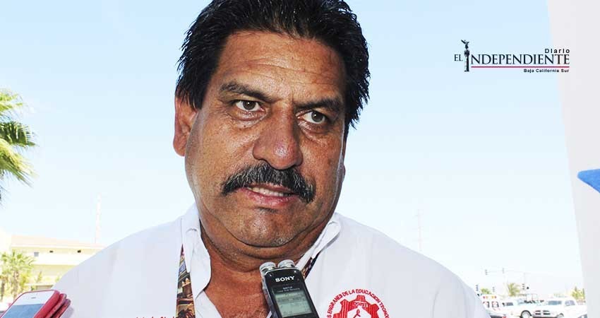 Participación de padres de familia logra disminución de robos y bullying en la Técnica 16