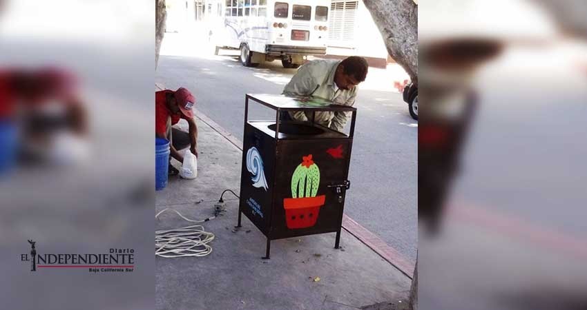 Amigos de CSL donan a la ciudad nuevos contenedores de basura