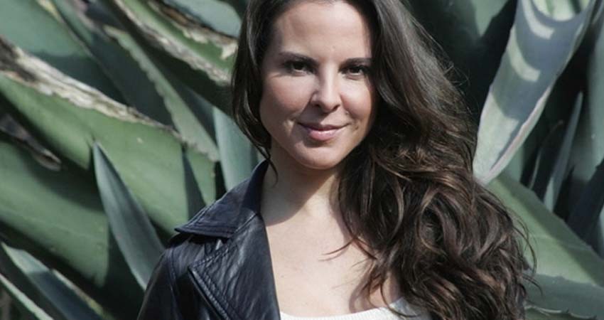 Ahora difunden fotos privadas de Kate del Castillo