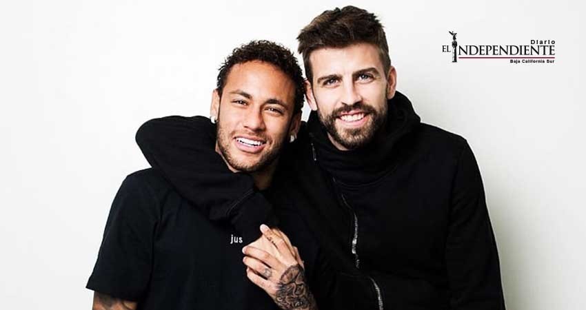 Piqué debuta como periodista en entrevista con Neymar