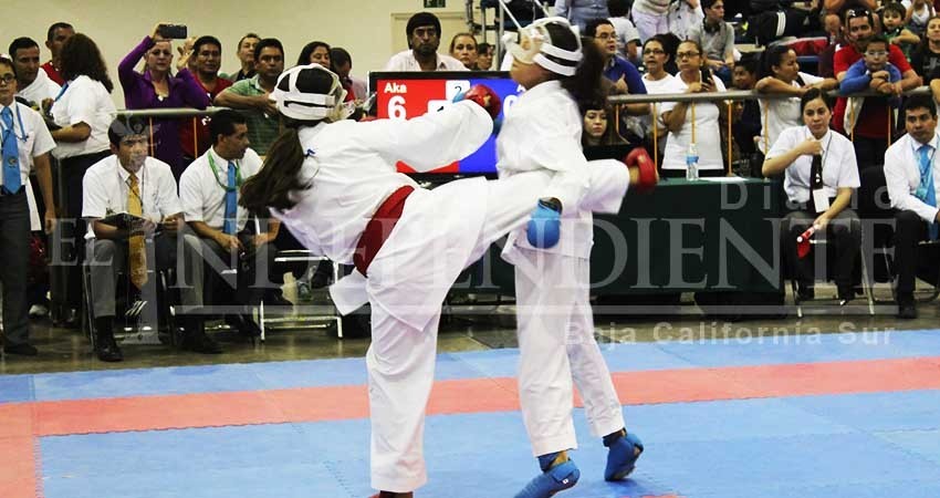 Viajan Karatecas de Los Cabos a eventos nacionales