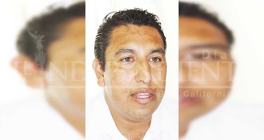 Samir Savin celebra el entusiasmo con que ha sido recibido por la militancia perredista