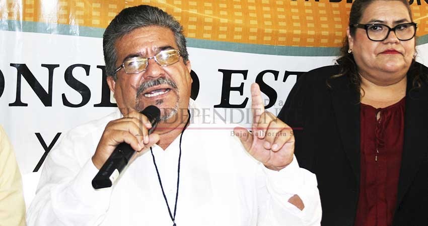 Toma protesta Antonio Gómez Riojas como nuevo dirigente del PRD estatal