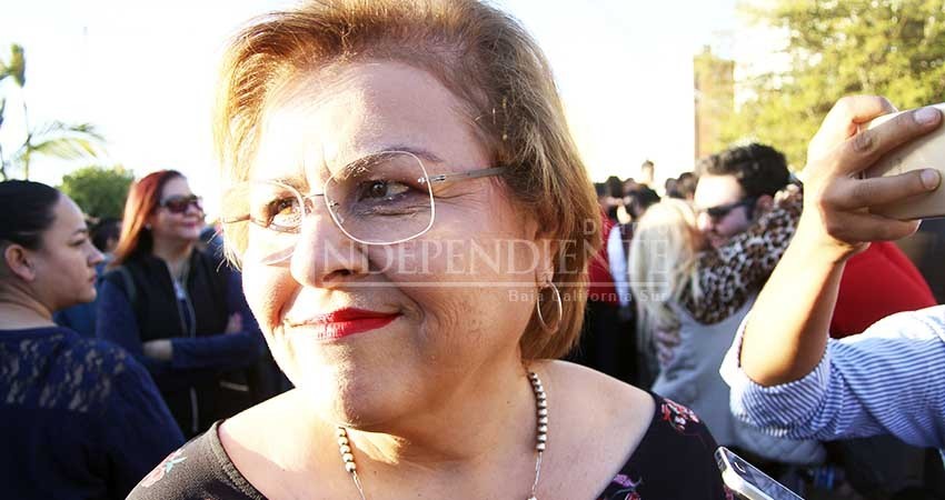 No descarta Esthela Ponce denunciar a Armando Martínez por daño moral