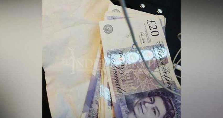 Pasajero de tren sorprendió de esta forma a estudiante dormida