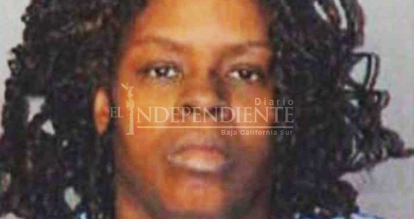 Mujer apuñaló a sus dos hijos mientras intentaba un ritual