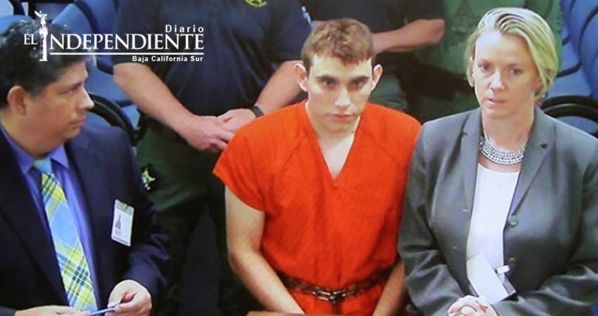 Realizan feria de armas en Florida a días de masacre en escuela
