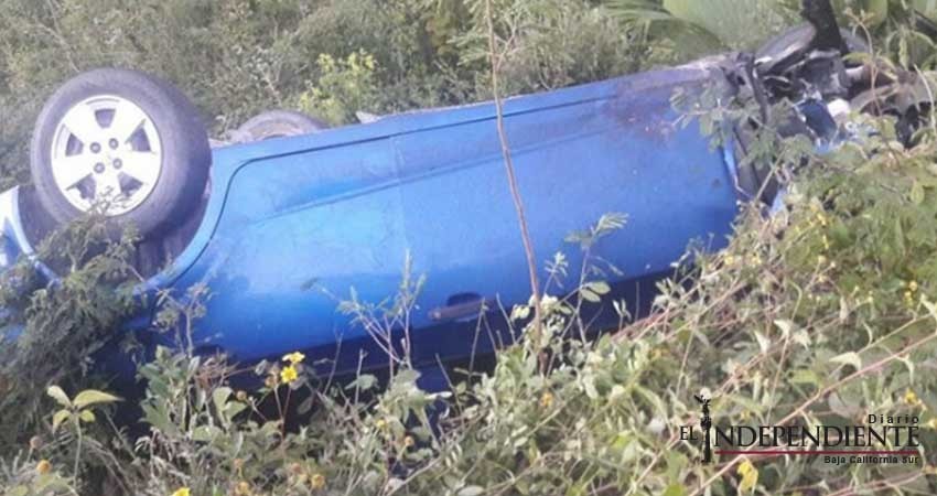 Precandidata del Frente sufre accidente vehicular; mueren dos personas