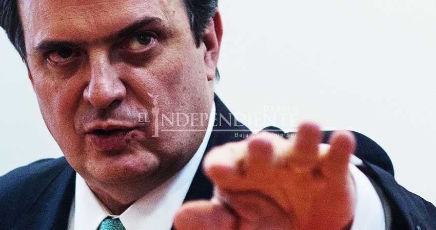 Marcelo Ebrard visita La Paz para reunirse con Morenistas 