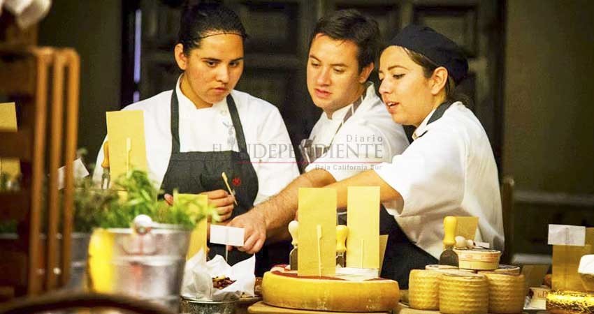 Esta noche tendrá lugar una edición más del Festival Queso y Vino