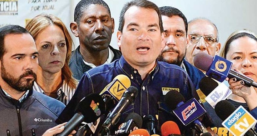 Intentan evitar otra Venezuela en México