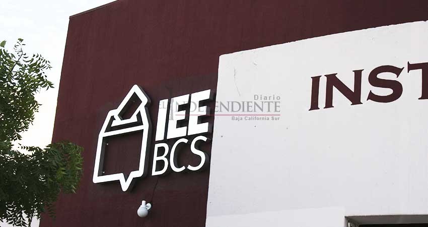 No es necesario que funcionarios federales se separen del cargo para buscar diputaciones: IEE