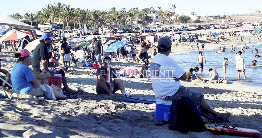 Prevén afluencia de hasta 25 mil personas en playas de  Los Cabos durante Semana Santa