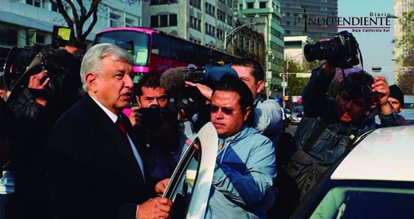 Denuncié el caso de Cambridge Analytica, señala AMLO