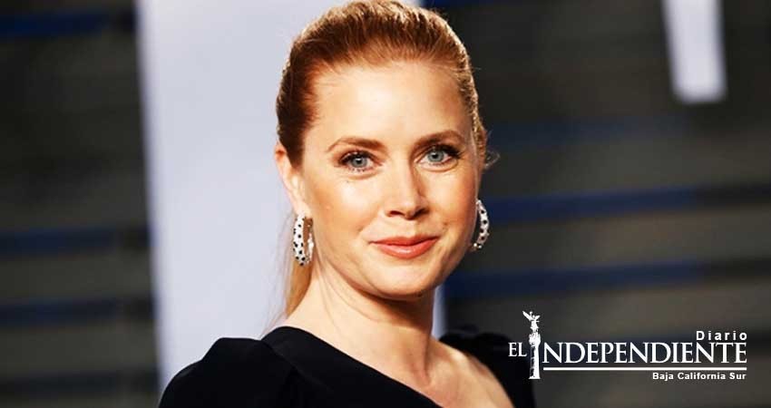 Amy Adams negocia protagónico en cinta de Pablo Larraín