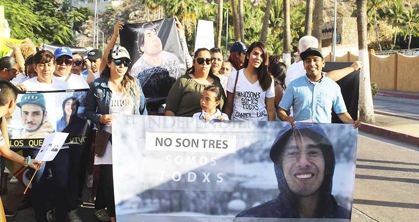 Exigen ubicar a jóvenes desaparecidos en Jalisco