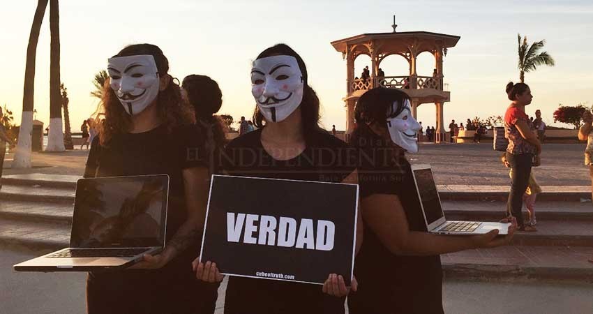Instalan “Cubo de la Verdad” en el malecón de La Paz