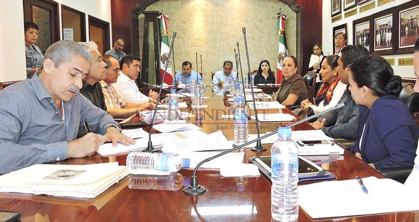 Cabildo de Los Cabos aprueba estímulos fiscales para giros de alcohol, DRO y peritos valuadores