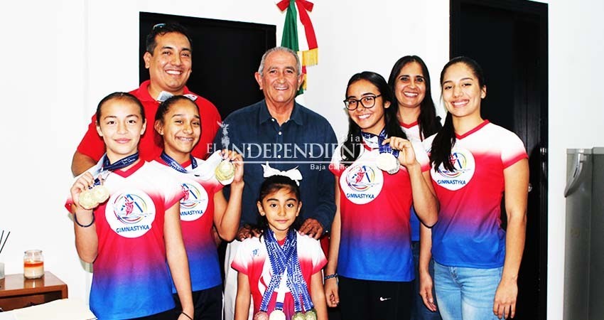 Nadadoras Sudcalifornianas van por pase para  Olimpiada Nacional y Nacional Juvenil 2018