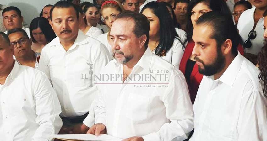 “Nos veremos las caras” le mandó decir Agundez Montaño a De la Rosa en su registro para diputado del XII distrito