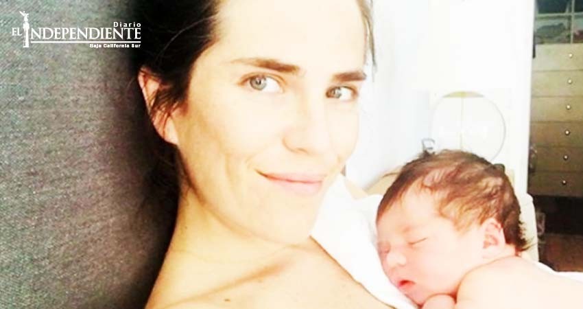 Karla Souza presume en Instagram la llegada de su hija