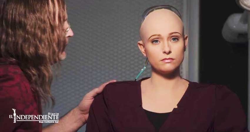 La Robot Sophia se reporta indispuesta; no da conferencia
