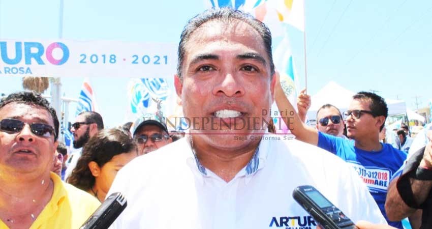 Sin discurso, arranca campaña de Arturo de la Rosa a la alcaldía de Los Cabos
